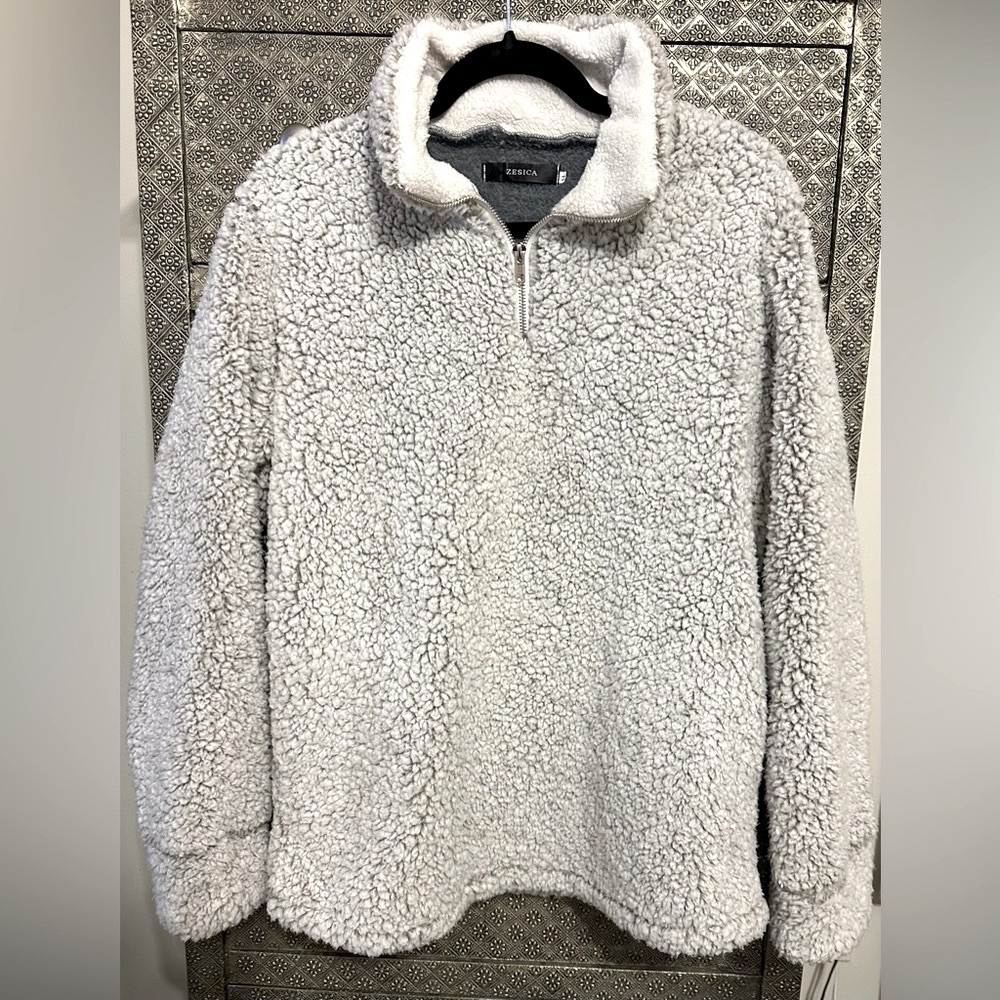 NWOT ZESICA Extremely Soft Quarter Zip Pullover